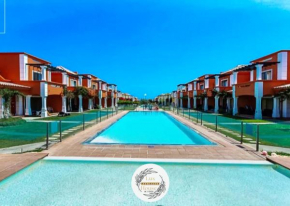 Lux House Residence